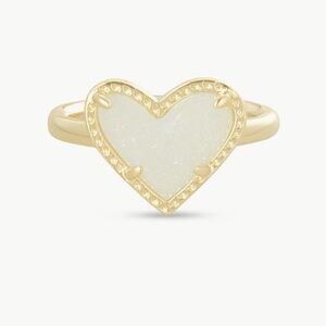 Kendra Scott Ari Heart Gold Band Ring in Iridescent Drusy